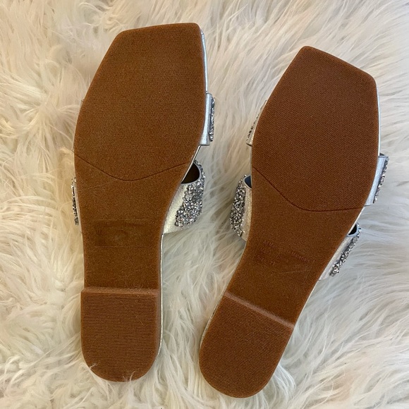 Trendy Square Toe Silver Sparkle Sandals - Picture 15 of 16